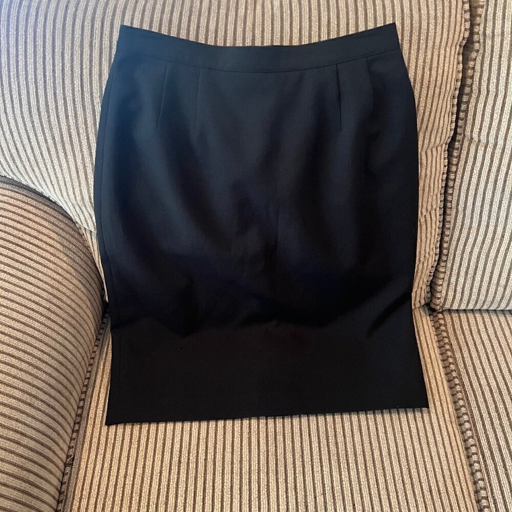 Women's Black Lined pencil skirt, Size 6P
